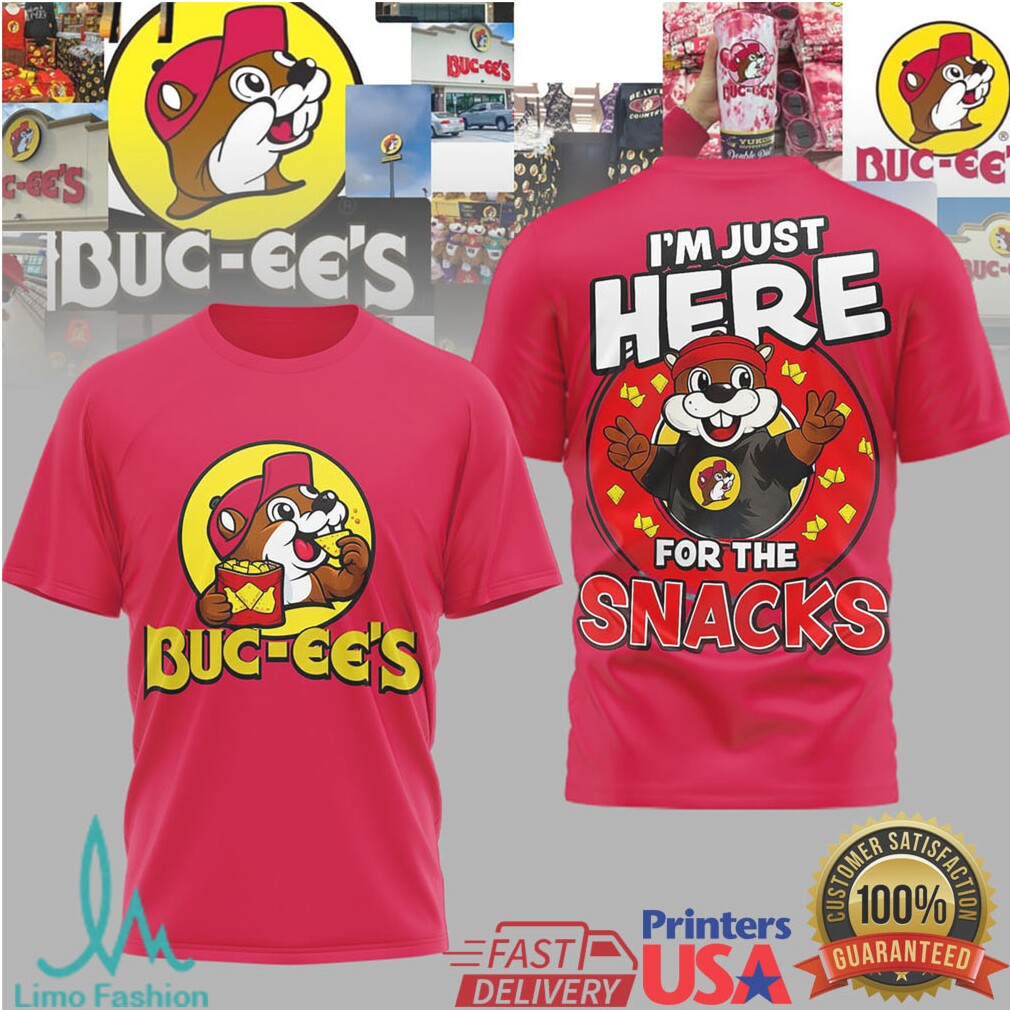 Buc ee’s I’m Just Here For The Snacks Beaver Mascot Graphic Tee - Limotees LLC