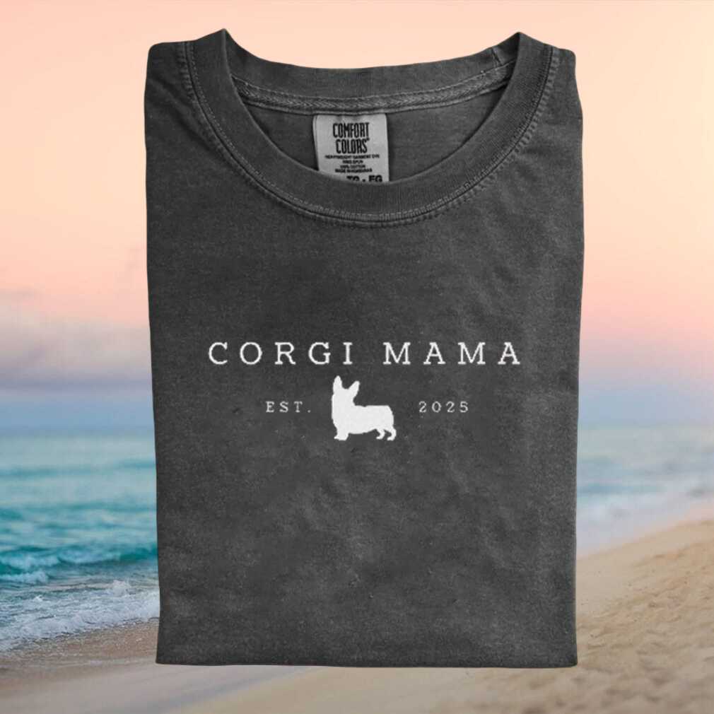 Corgi Mama Est 2025 Minimalist Dog Mom Graphic T Shirt - Limotees LLC