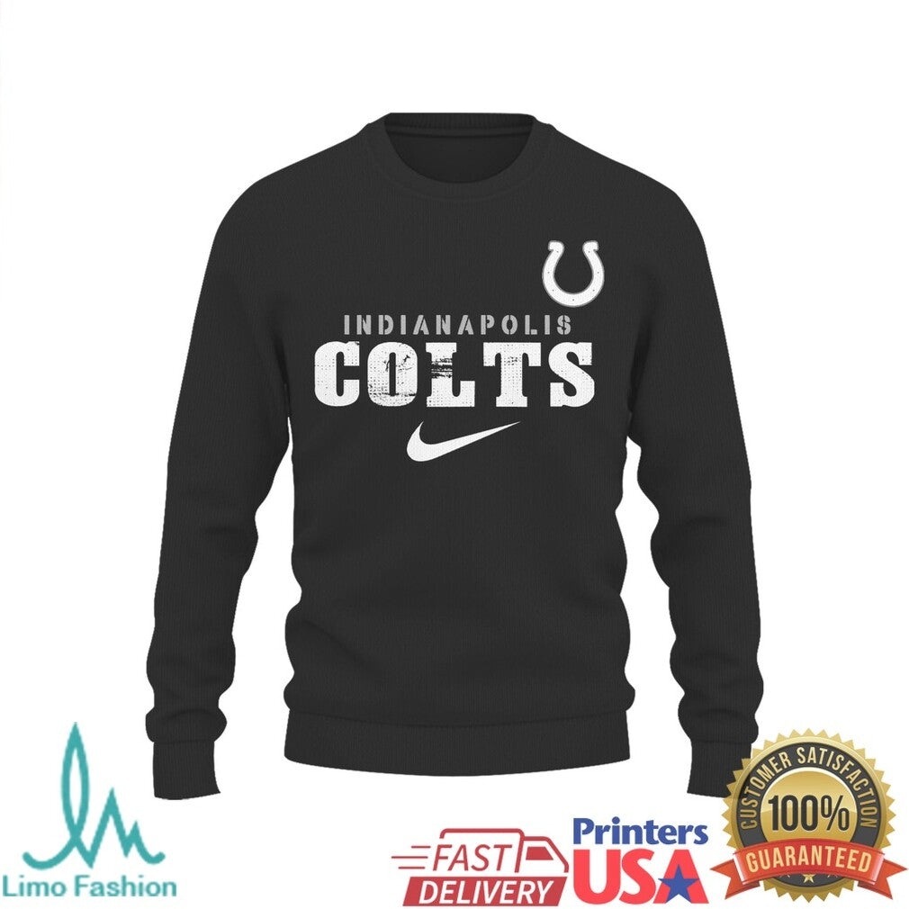 Indianapolis Colts Truck Driver Gift Never Underestimate Colts with a Truck T Shirt - Limotees LLC