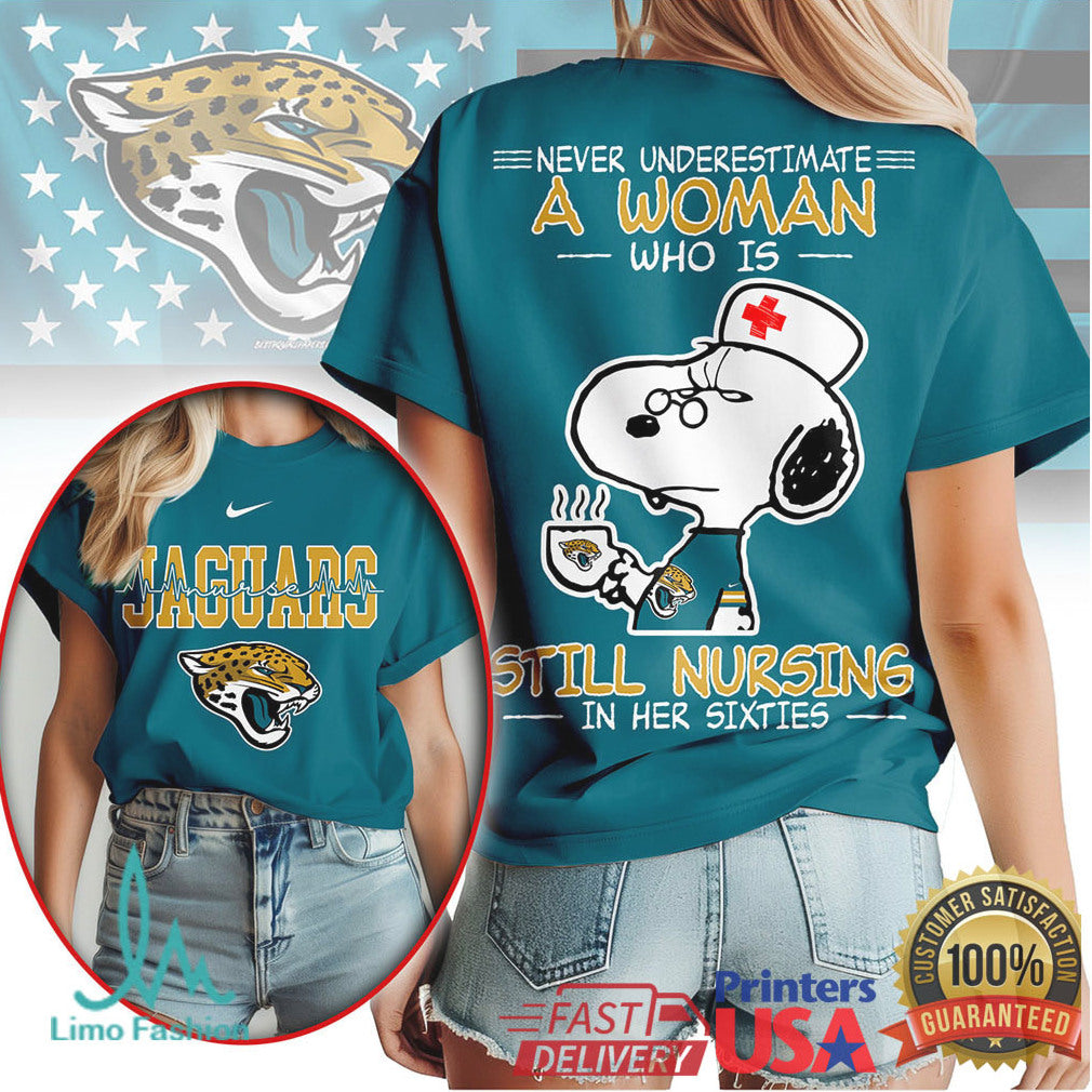 Jacksonville Jaguars Snoopy Nurse T Shirt Proud Woman Still Nursing In Her Sixties - Limotees LLC