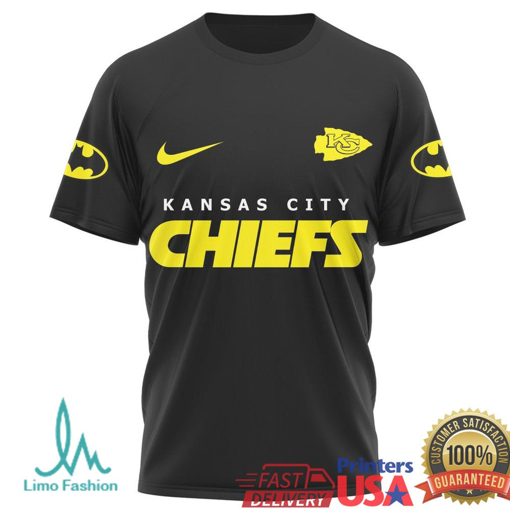 Kansas City Chiefs x Batman Mashup I Am Batman Graphic T Shirt - Limotees LLC