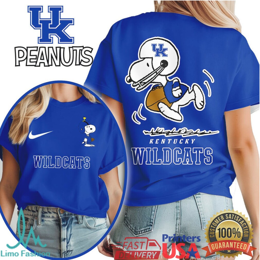 Kentucky Wildcats Snoopy Peanuts Football Fan Graphic T Shirt - Limotees LLC