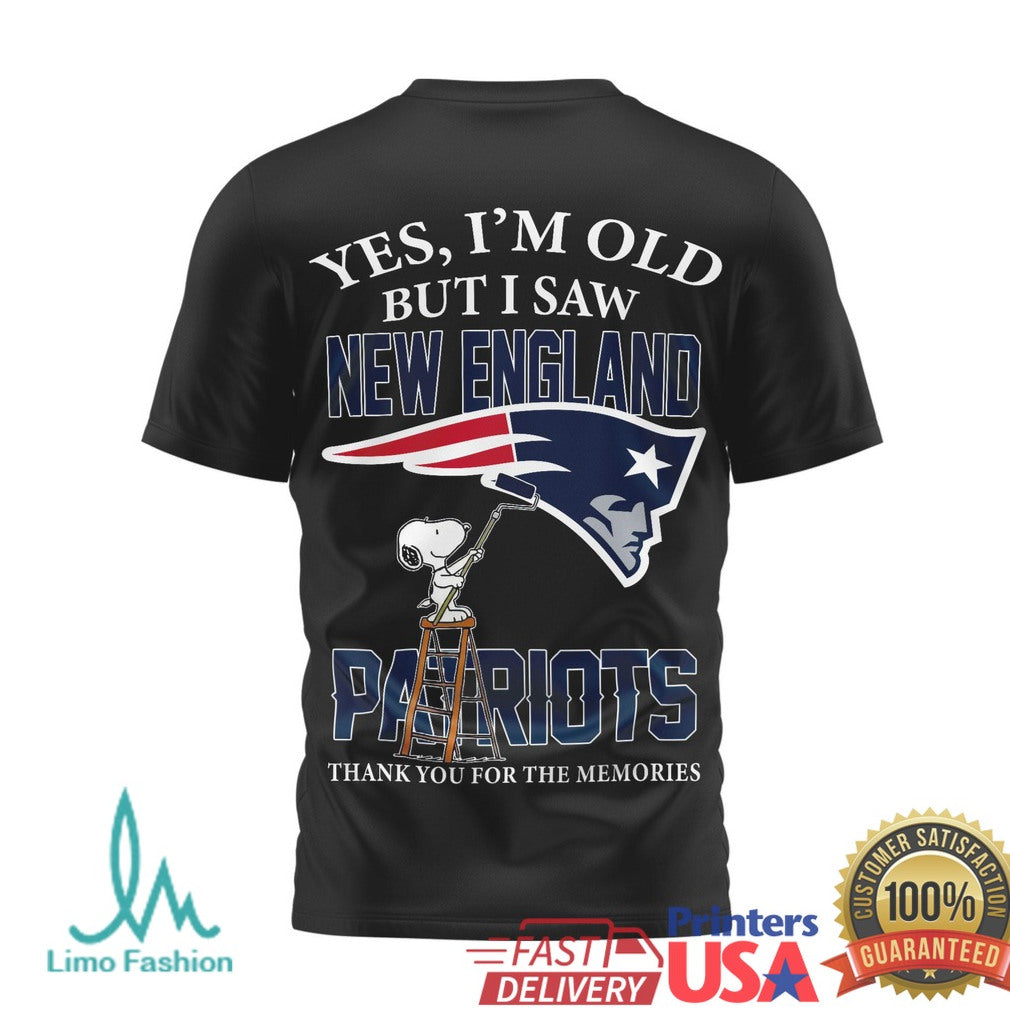 New England Patriots Snoopy Fan T Shirt Yes I'm Old But I Saw Them Patriots Memories - Limotees LLC