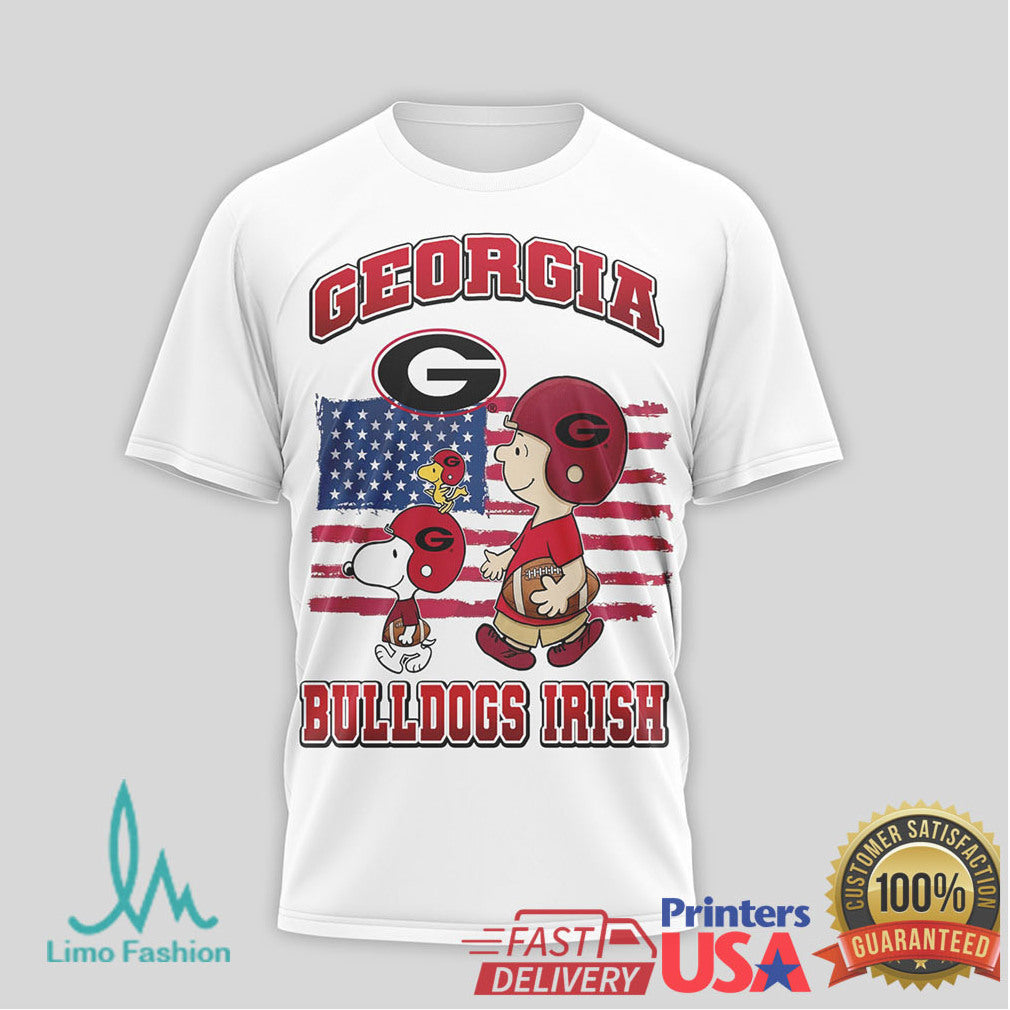 Snoopy & Charlie Brown Georgia Bulldogs US Flag Football T Shirt