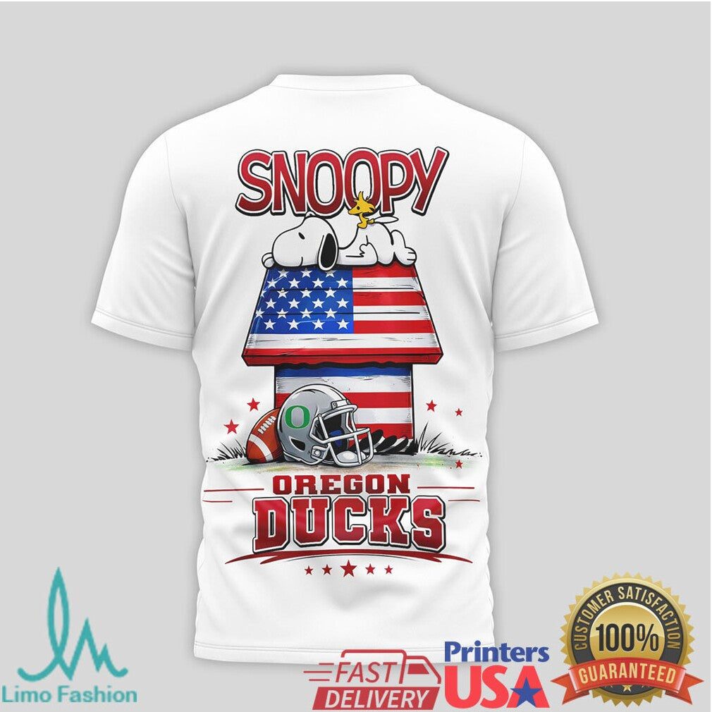 Snoopy & Charlie Brown Oregon Ducks US Flag Football T Shirt - Limotees LLC